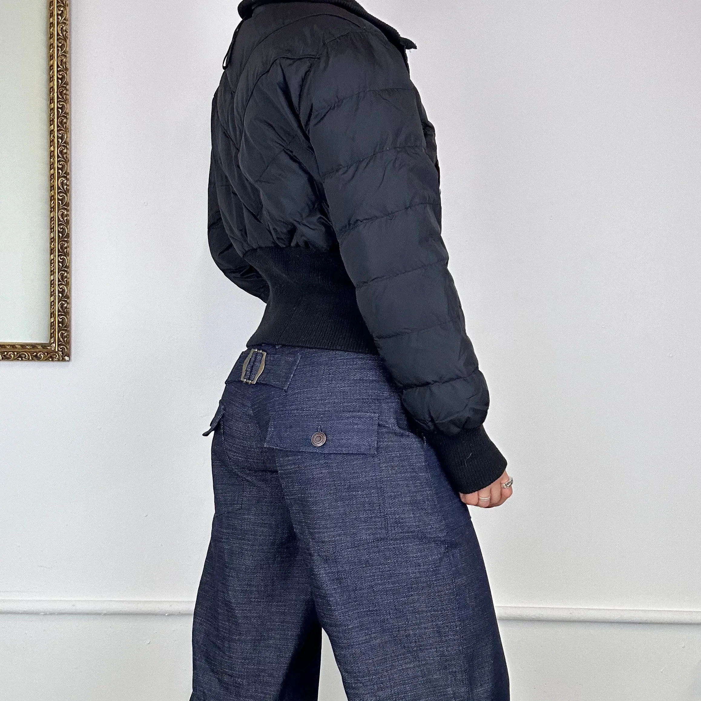 2000's guess puffer jacket