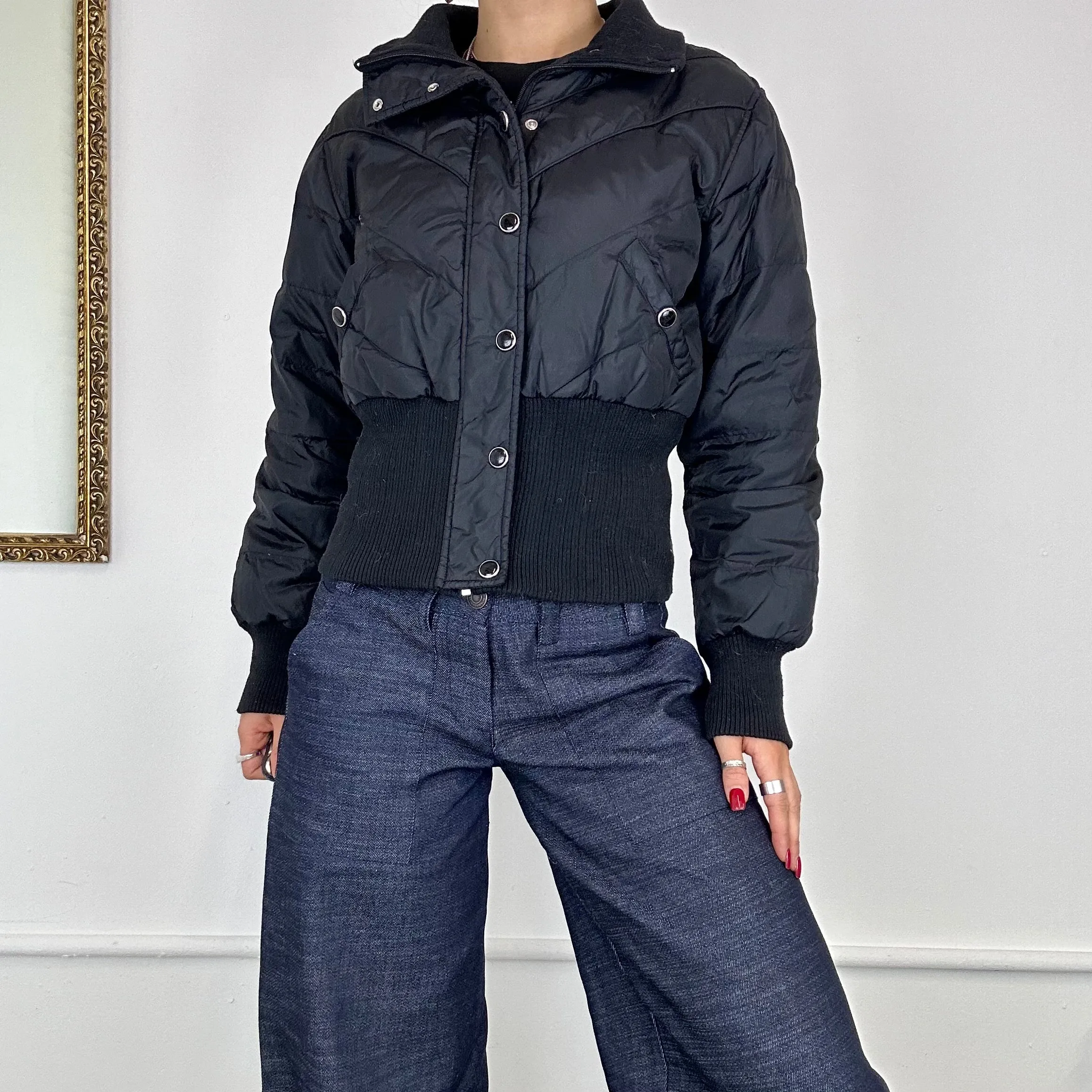 2000's guess puffer jacket