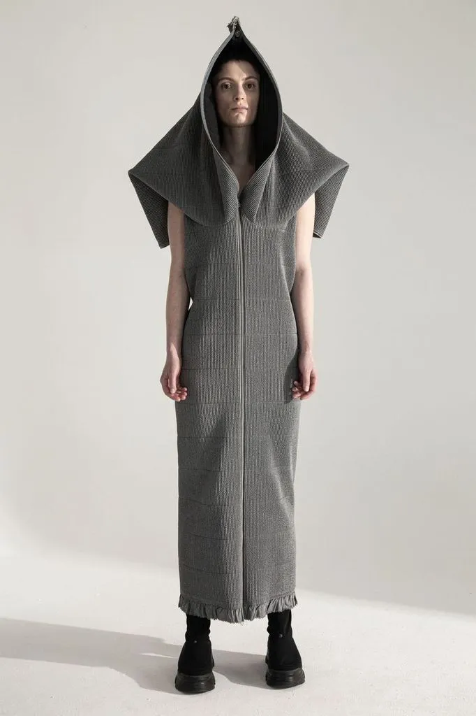 ANONYMOUS 7 - way transforming dress