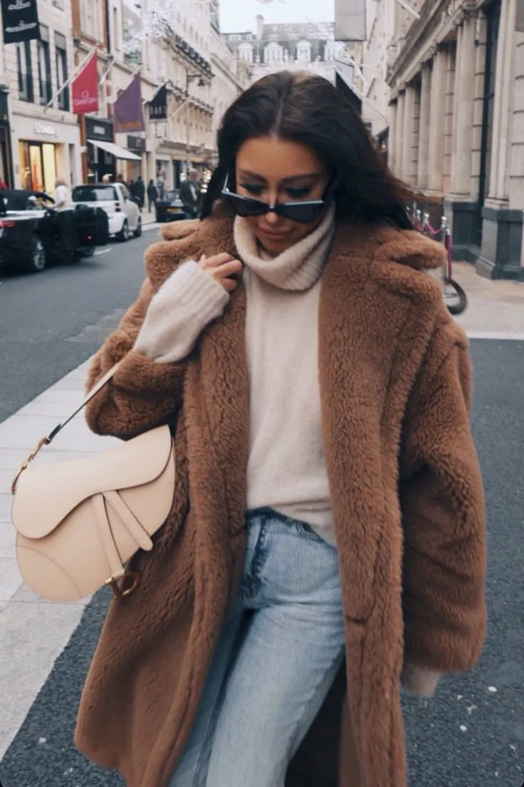 Arvia⎪The Coat That Redefines Winter Elegance