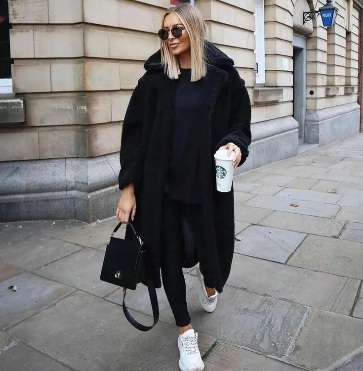 Arvia⎪The Coat That Redefines Winter Elegance