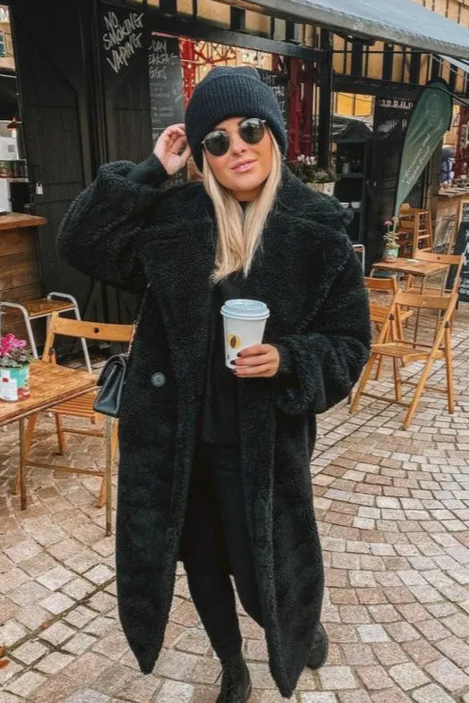 Arvia⎪The Coat That Redefines Winter Elegance