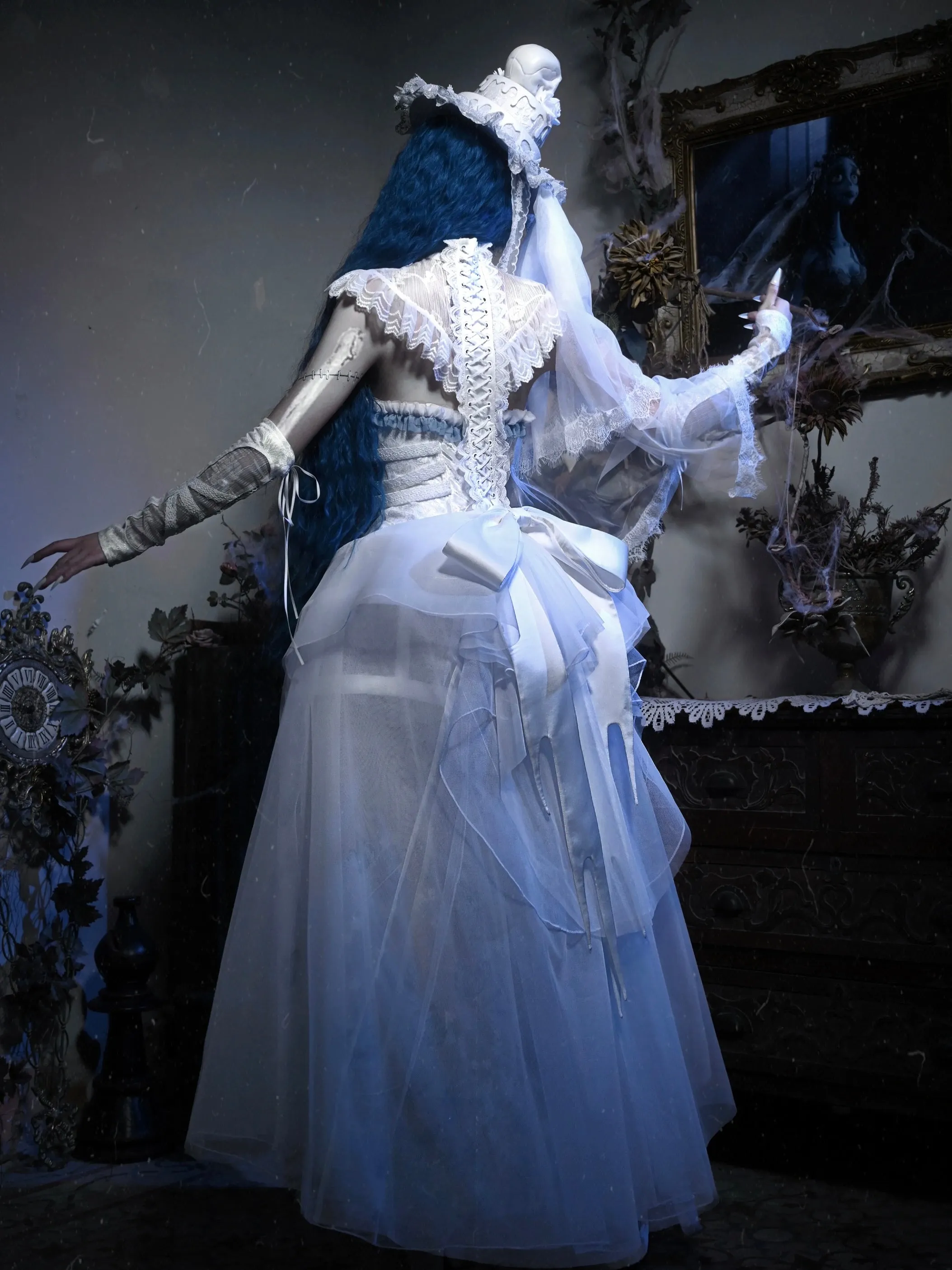 [Blood Supply] Corpse Bride Shoulder Cape With Spine Outer Skirt
