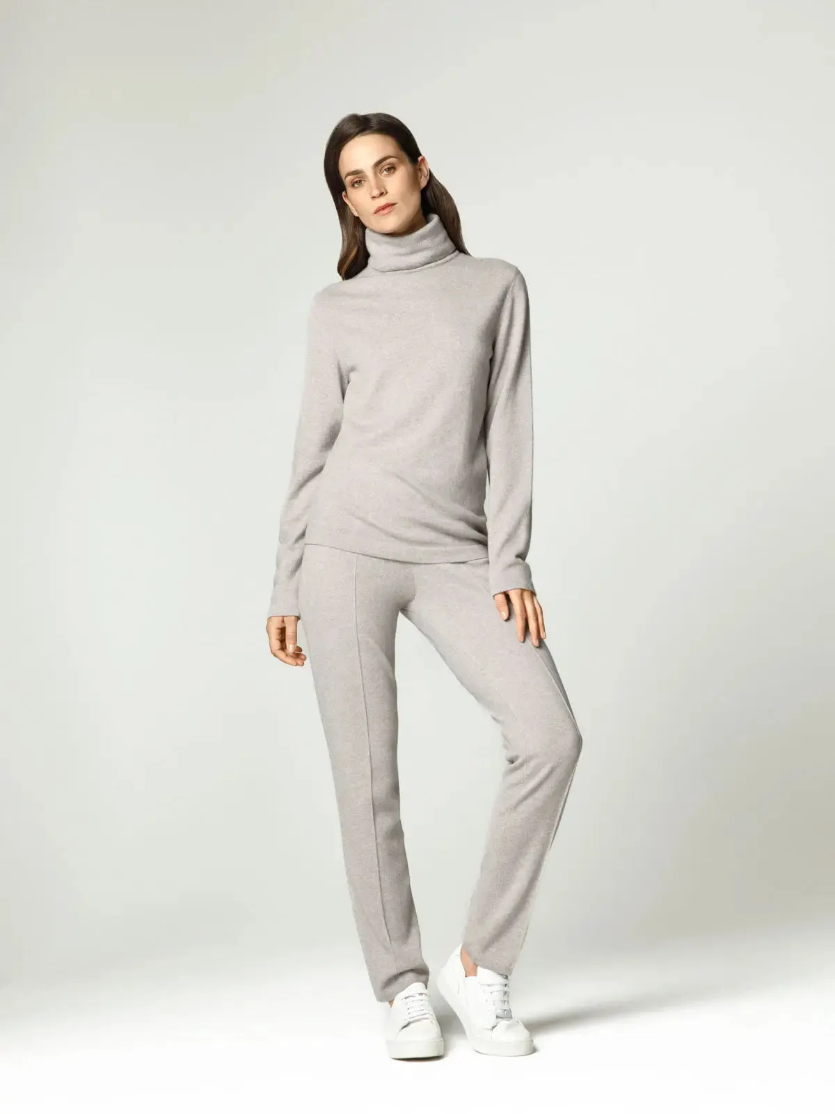 Cashmere trousers with drawstring