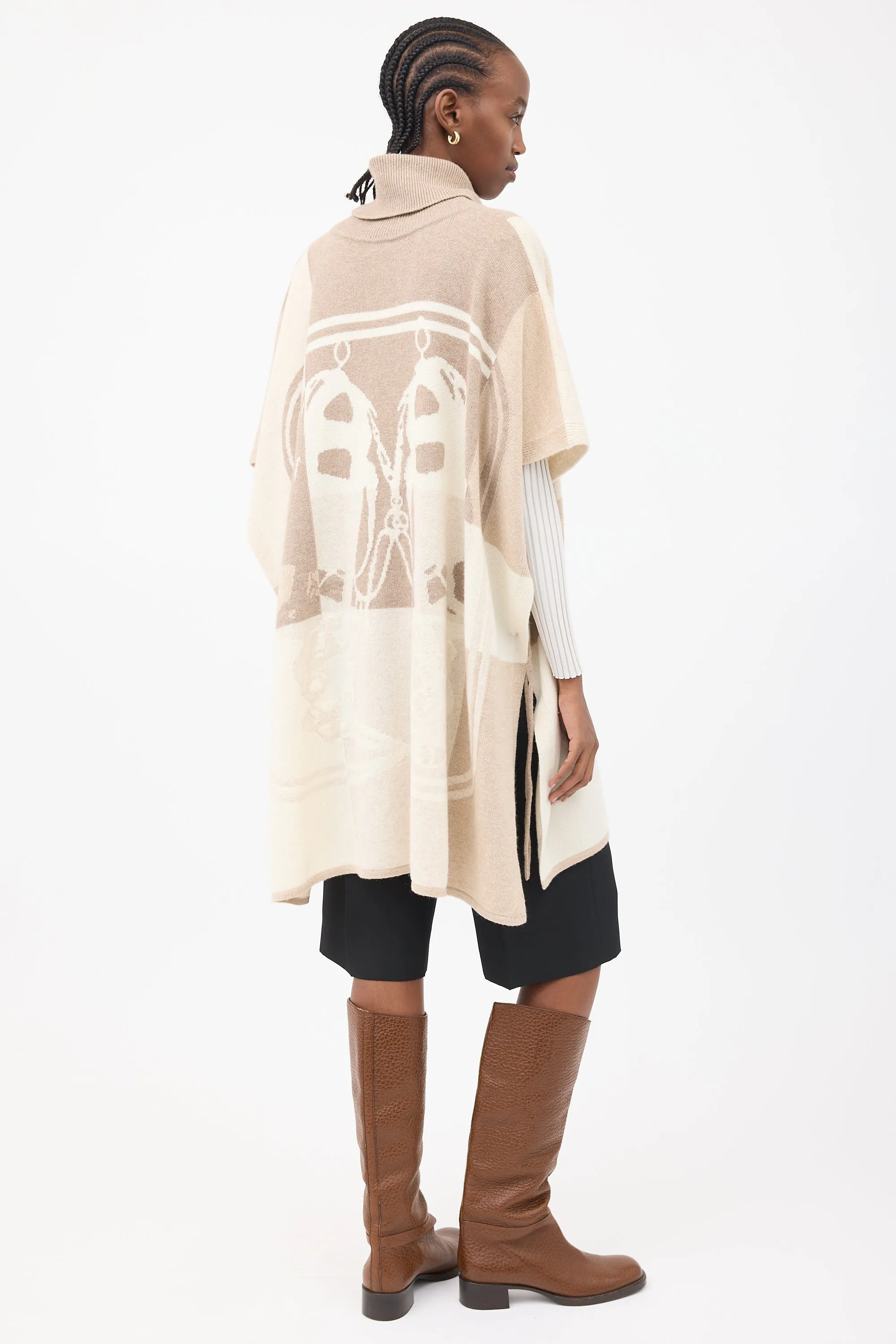 Cream & Brown Brides De Gala Sweater Cape