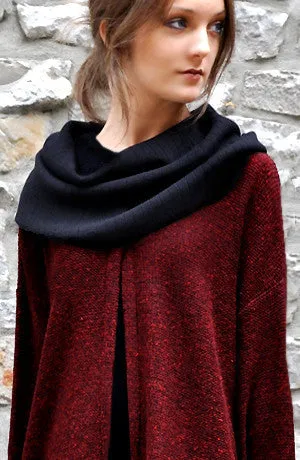 Funnel Cowl in Black Mi-Nu