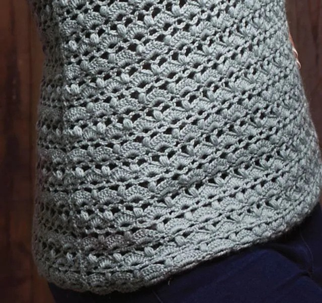 Loose Pullover Knitting Pattern (AE - 7002)