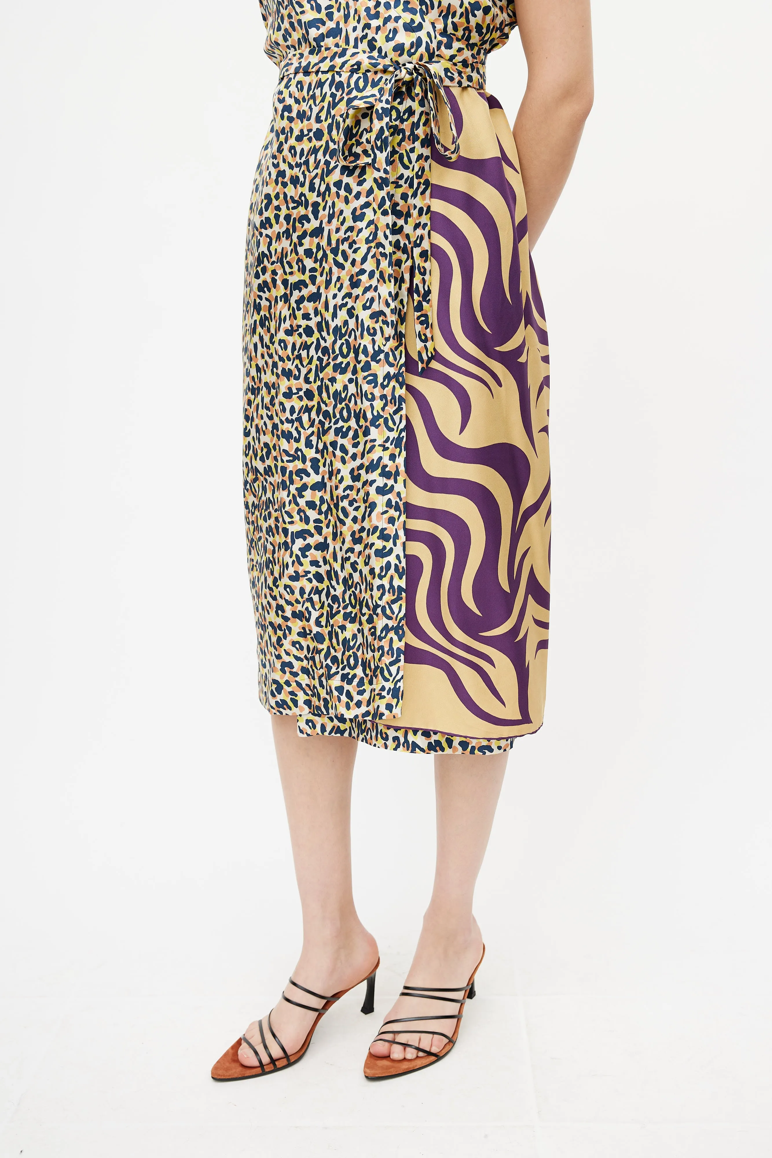 Multicolour Graphic Print Wrap Dress