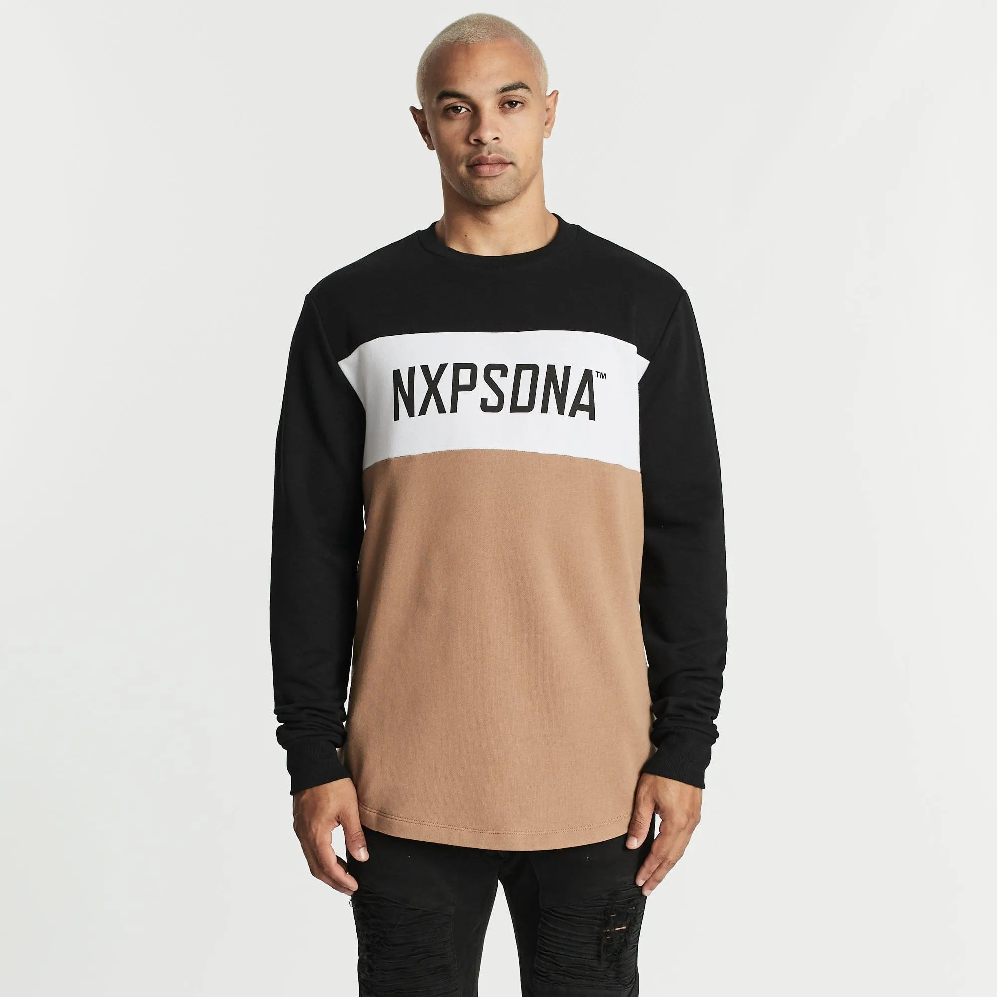 NENA & PASADENA Mens Outgrown  Dual Curve Cape Back Sweater Jet Black