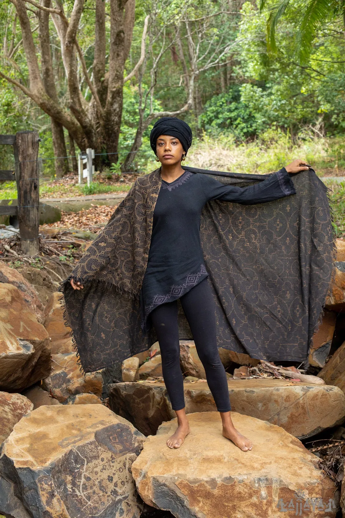 SHIPIBO Black Gold Scarf Cotton Shawl Sacred Geometry Pattern Festival Ritual Ceremony Shamanic Ethnic Gypsy Boho Sarong Wrap Shaman AJJAYA