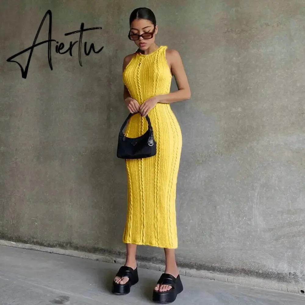Sleeveless O-Neck Sweater Bodycon Crochet Solid Sexy Dress Summer Women Streetwear Party Club Elegant Clothing Y2K