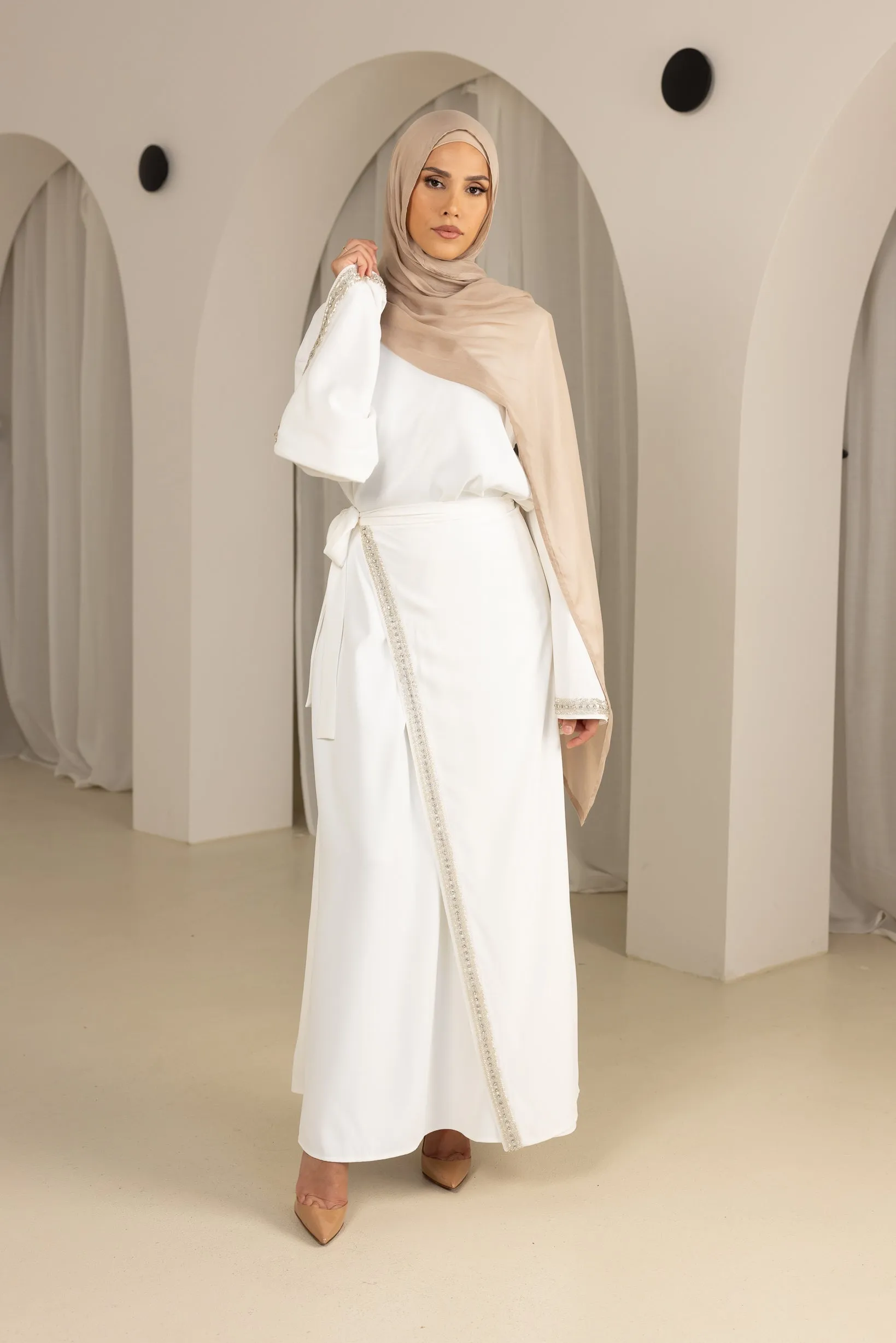The Grand Tahani 2pc Detailed Dress