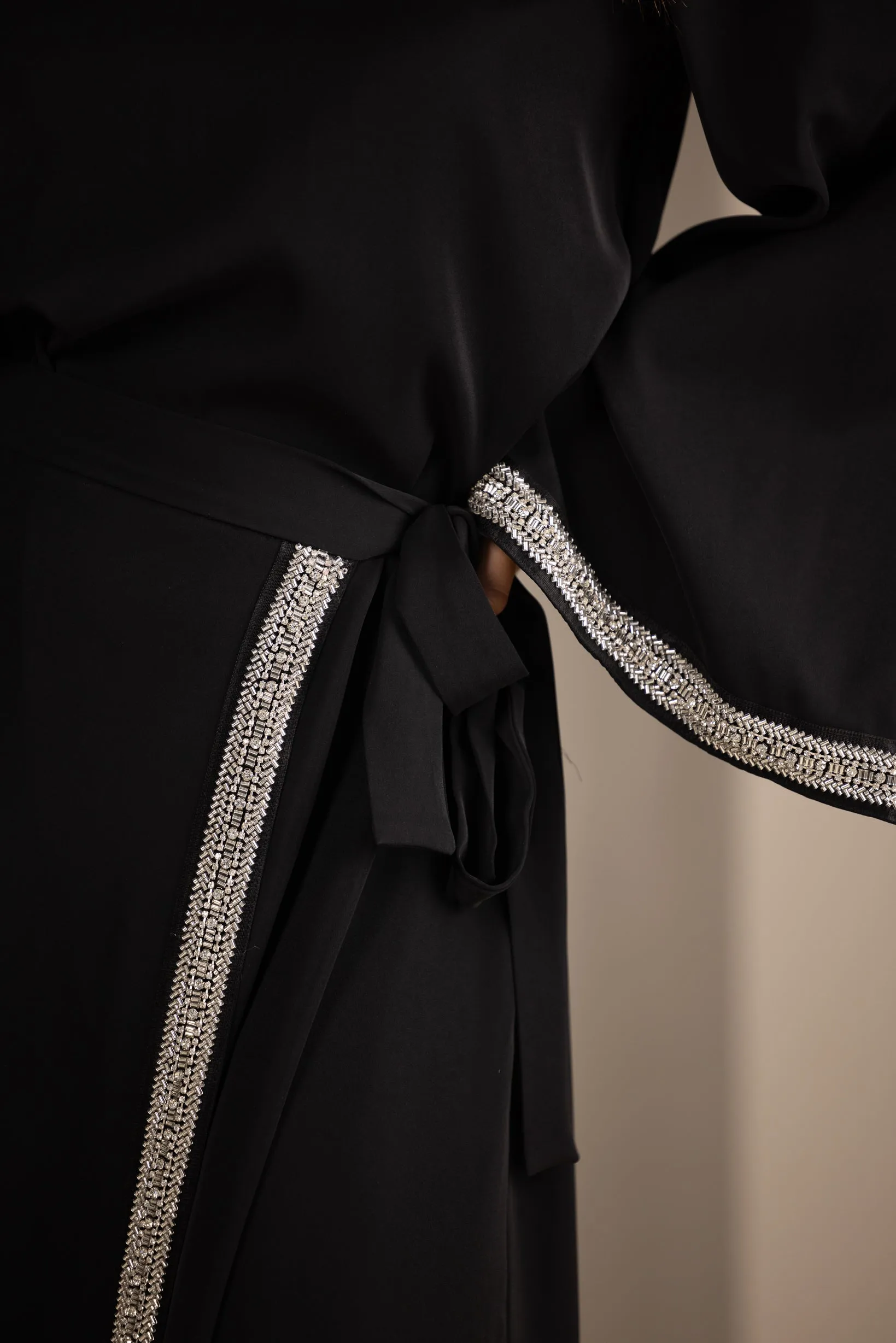 The Grand Tahani 2pc Detailed Dress