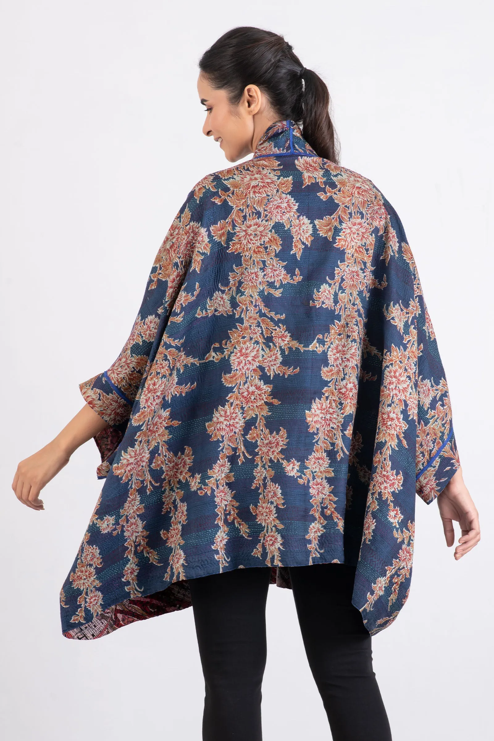 VINTAGE SILK GEORGETTE KANTHA DOUBLE COLLAR PONCHO